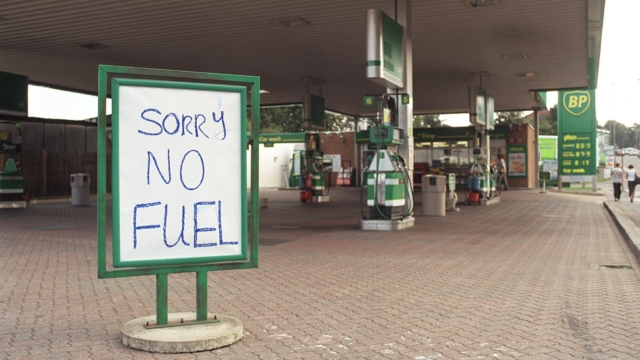 4 ways your business can survive the fuel scarcity in Nigeria